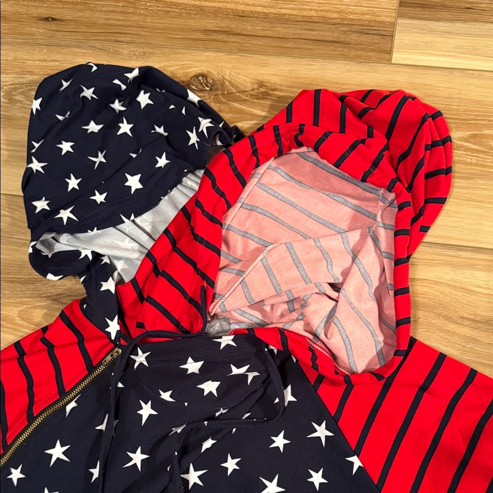 Simply Southern Red and Navy Star Hoodie - Picture 6 of 10